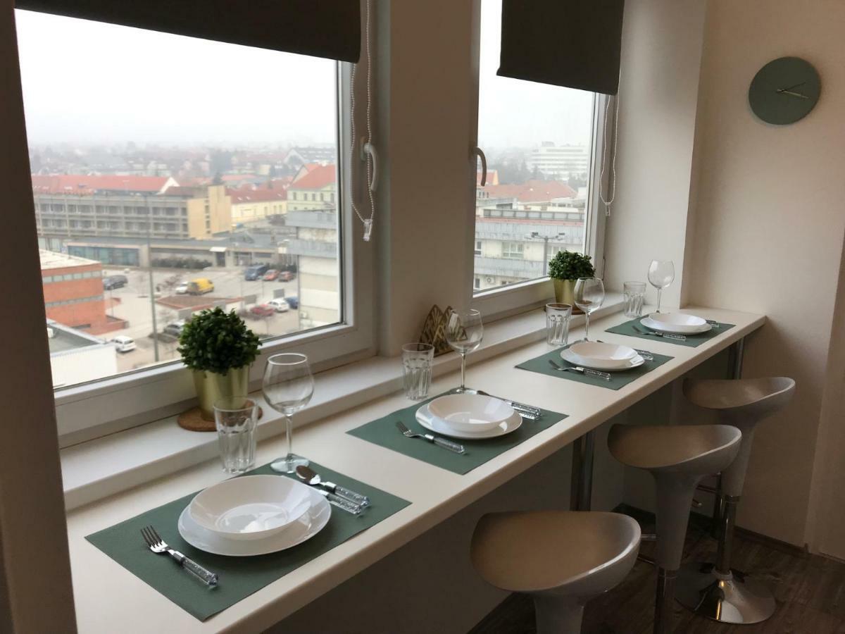 Central Apartments Veszprém Eksteriør bilde