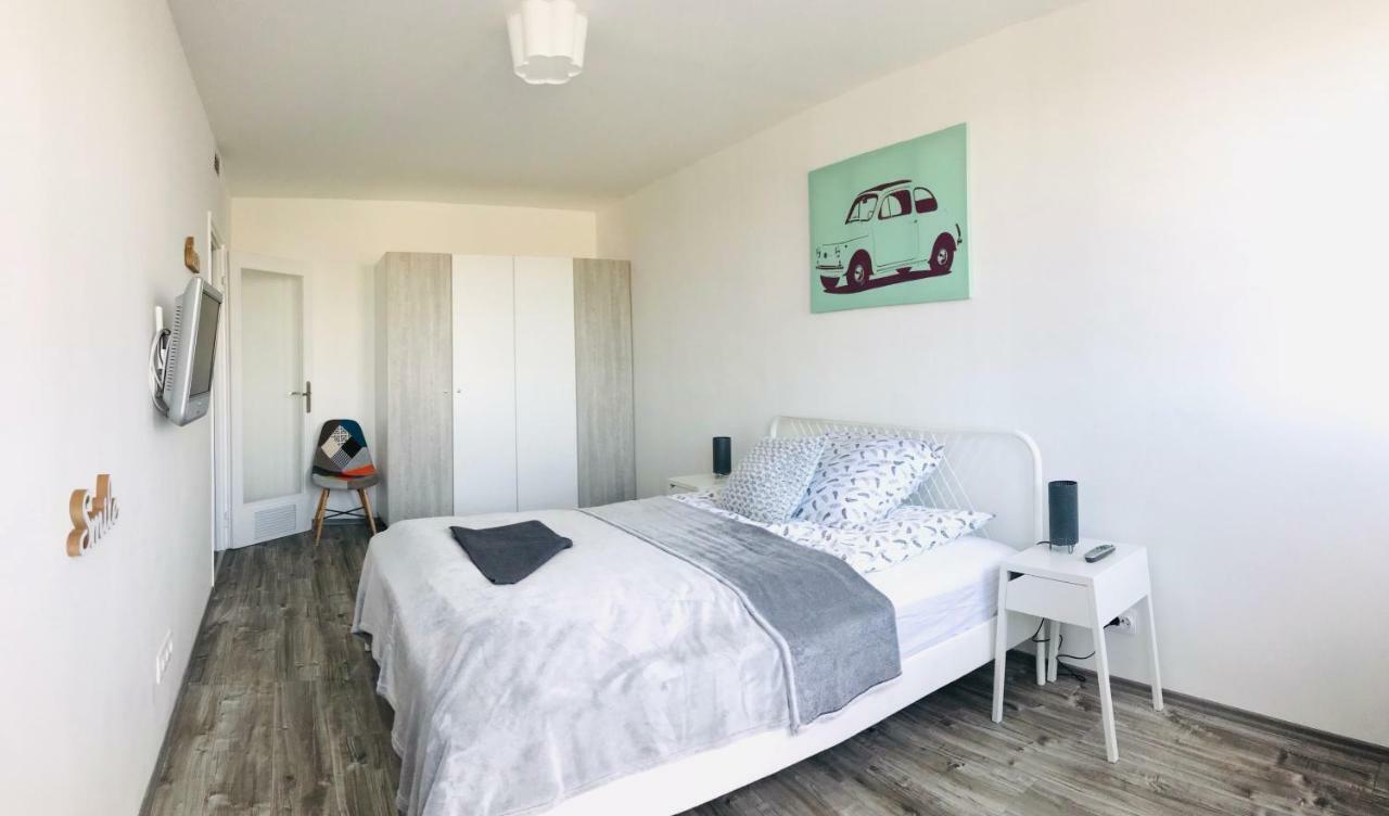 Central Apartments Veszprém Eksteriør bilde